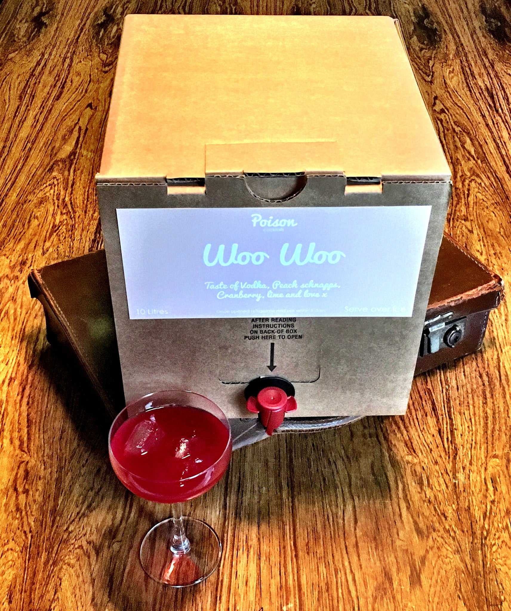 woo woo cocktail bag in box